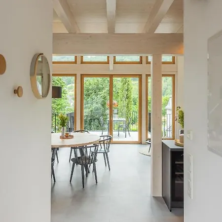 Ferienhaus Mosellodge Enkirch
